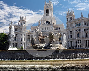 City hall Palace Cybele Palacio de Cibelas statue and fountain photo