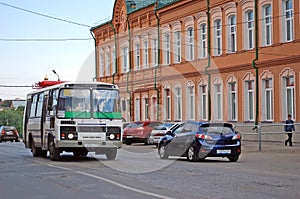 City landscape. The bus goes down the street the cities of Syzran. Samara region