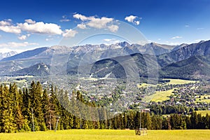 Die stadt aus a Tatra um zu sehen Distanz 