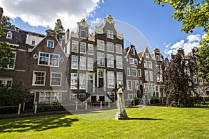 Cityscape in Begijnhof, Amsterdam.