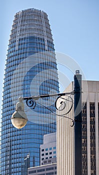 Cityscape with a lantern in front of Salesforce Tower on a sunny day in San Francisco