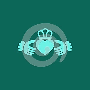 Claddagh ring vector icon