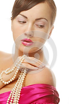 Clamor woman with pearl