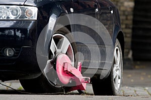 Clamped car