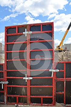 Clamped formwork panels