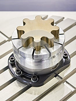 Clamping technology for workpieces