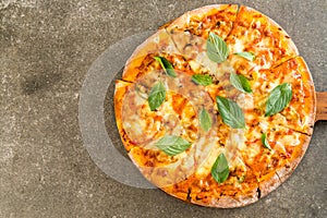 Clams pizza - Italian food