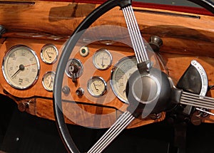 Classic Car Dials