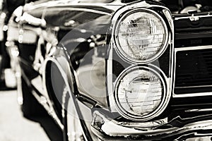 Classic car headlight