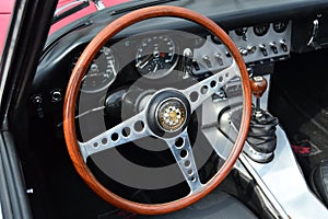 Classic car steering wheel