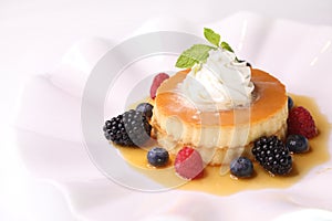 CLASSIC CREAM CARAMEL Pudding Cake served in dish isolated background side view of arabic dessert bake food