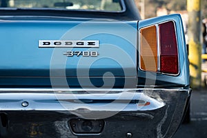 Classic DOdge Dart 3700GT in blue