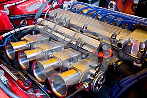 Classic DOHC racing engine