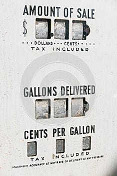 Classic gas pump display