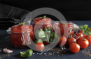 Classic homemade Italian tomato sauce with basil.