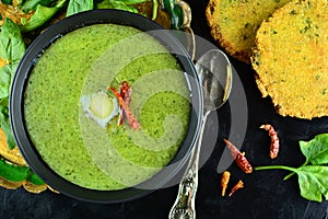 Makki Ki Roti with Sarson Ka Saag