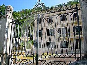 Classic Italian Villa gates photo