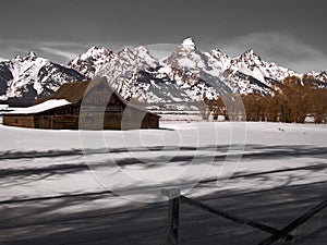 classic moulton barn and grand teton mountains