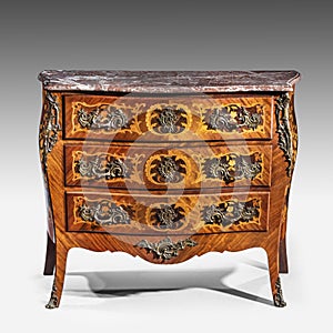 Classic old original elegant vintage wooden chest of drawers bur