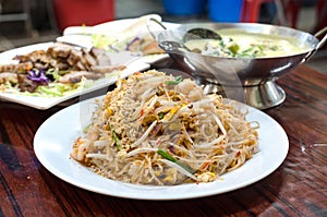 Classic pad Thai noodles