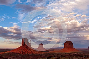 Classic western imagery at Monument Valley