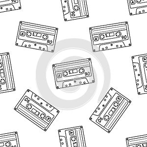 Classic y2k, 90s and 2000s aesthetic. Outline style audio cassette, vintage seamless pattern. Hand-drawn vector illustration