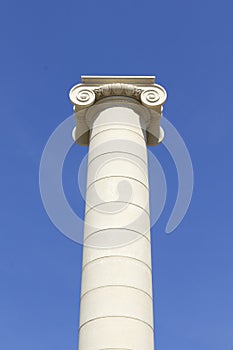 Classical column and capital