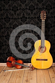 Classical guitar and violin