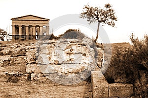 Classical old Italy, Greek temple