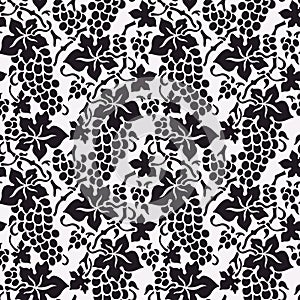 Classical seamless pattern with grapes.