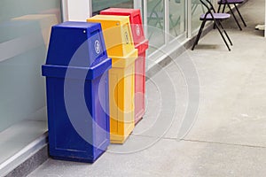 Classify bins for recycle