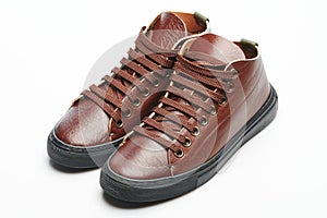 Classsic elegant pair of brown leather sneakers