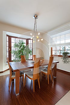 Classy house - dining room