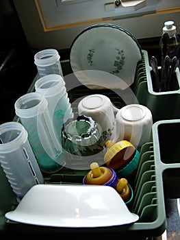 Clean Dishes in Tray