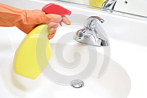 Cleaning Bathroom Sink