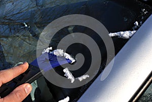 Cleaning car windows