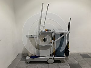 Cleaning equipment in shopping malls