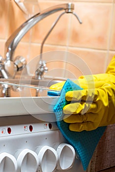 cleaning the kitchen - cleaning the stove