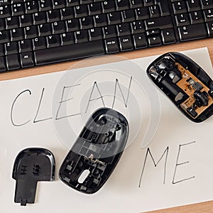 Cleaning of optical mouse