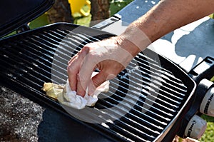 Cleaning the outdoor grill