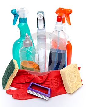 Cleaning spray products with gloves, sponges and a brush