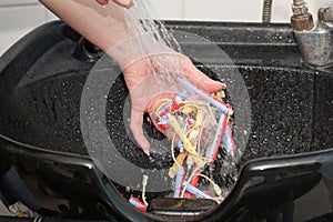 Cleaning sticks for a perm in water