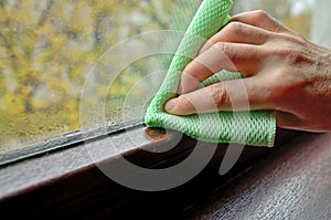 Cleaning water condensation