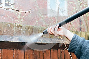 Cleaning of Wood Fence with pressure washer