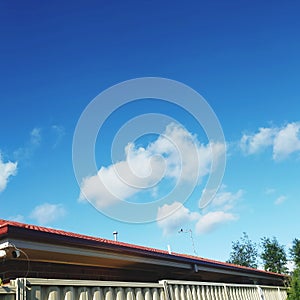 Clear blue sky backyard at pakenham