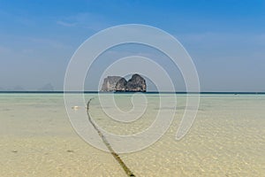 Clearity of sea and sky