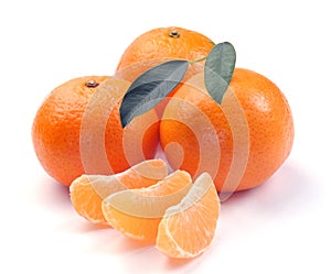 Clementines with segments