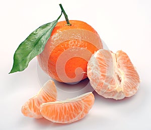 Clementines with segments