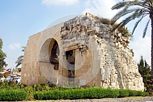 Cleopatra Gate