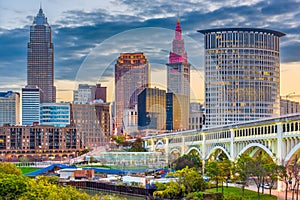 Cleveland, Ohio, USA downtown city skyline on the Cuyahoga River